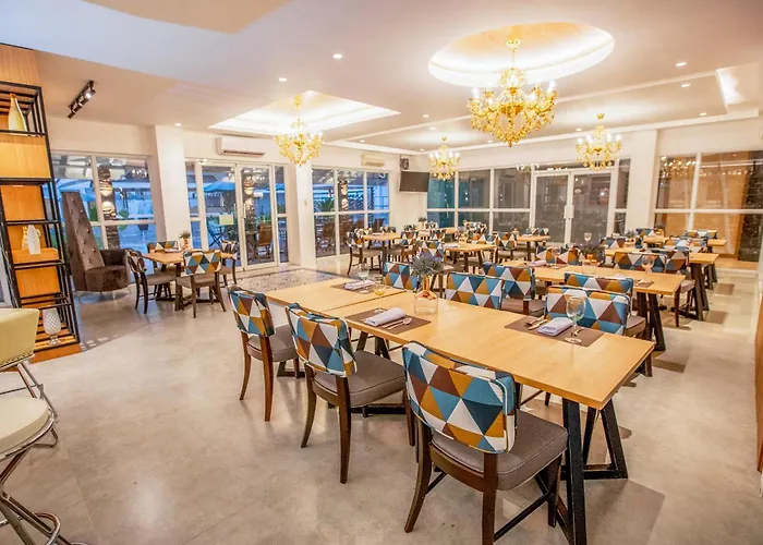 Solano Hotel Lipa City