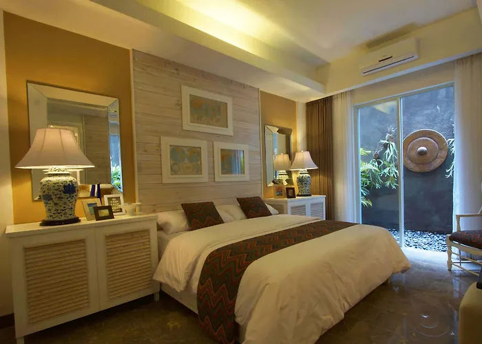 The Kanjeng Suites Petitenget Seminyak 