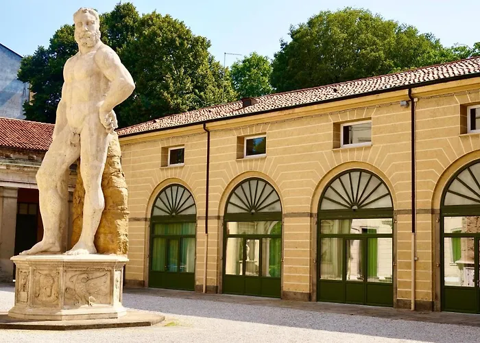 Palazzo Mantua Benavides Suites & Apartments Padova
