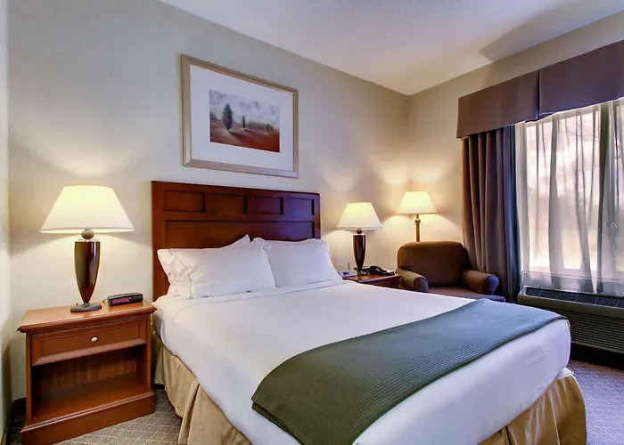 Baymont By Wyndham Kirksville University Area