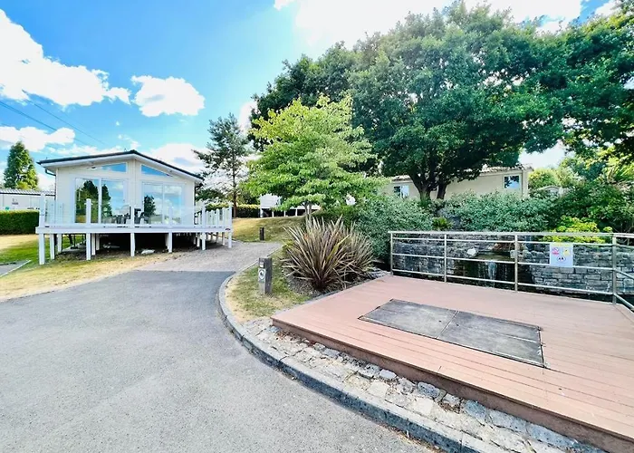 Waterfall Retreat Poole