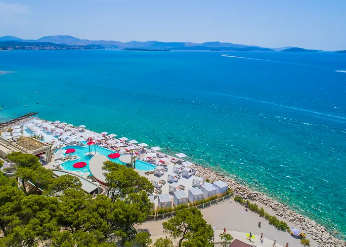 Solaris Beach Resort - Camping Mobilehomes Šibenik