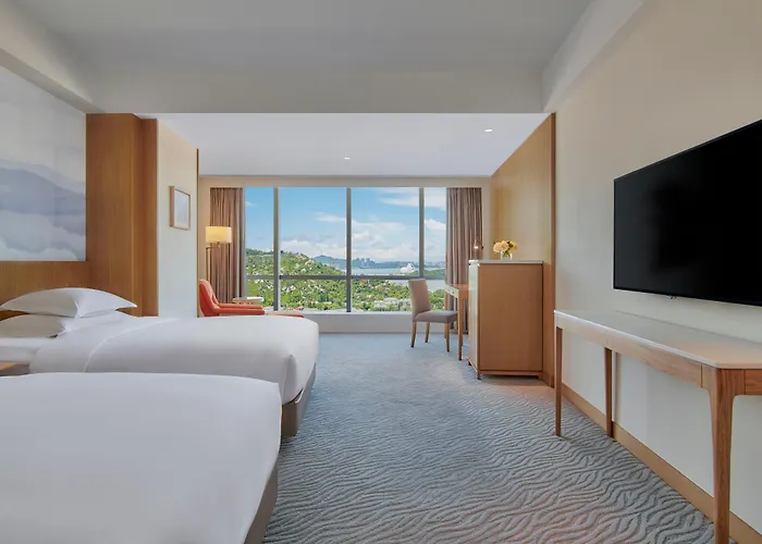 Crowne Plaza Zhuhai City Center By Ihg
