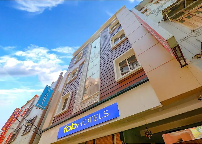 Fabhotel Shree Galaxy Kānpur