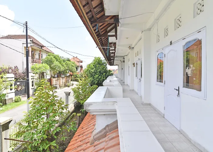 RedDoorz @ Jalan Gatot Subroto Denpasar Hotel