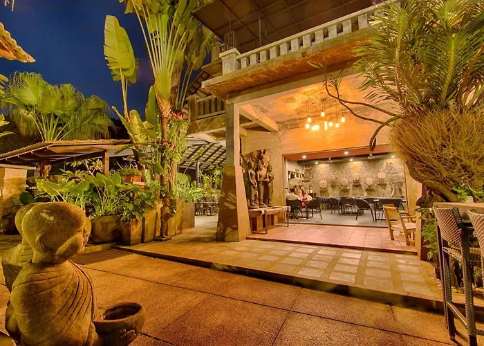 Lot 33 Boutique Hotel Pantai Cenang 