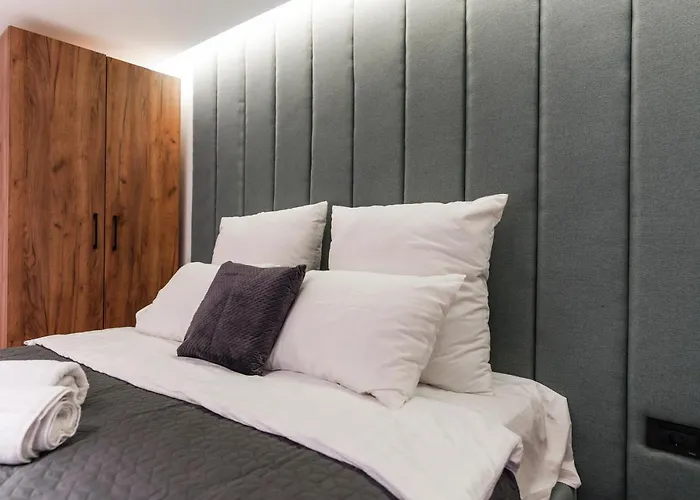 Hotel The White Tree Pristina