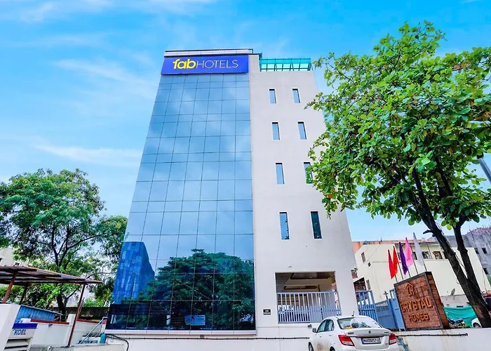 Fabhotel Crystal Homes - Nr Rajaram Bhiku Stadium Pune