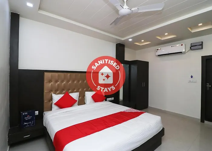 Oyo 22979 Saffron Hotel Mathura