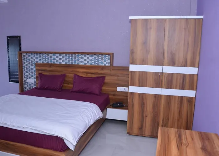 Hotel Blue Bell Raiwala