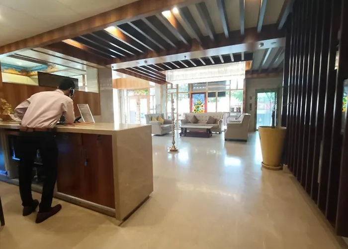 Rkn Grand Hotel Pondicherry