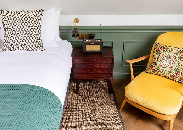 The Bull & Last London