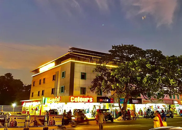 Inn Temple Town Guruvayur