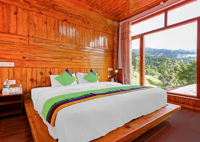 Hotel Om Villa With Valley View, 6Kms From Mukteshwar Dham