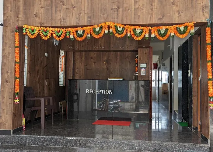 Lakshmi Paradise Lodge A/C Pollachi