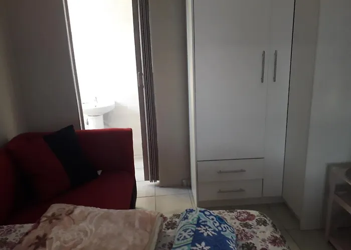 Mofolo Heights Aparthotel Johannesburg