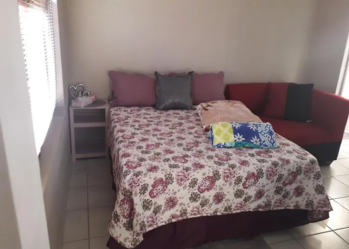 Mofolo Heights Aparthotel Johannesburg