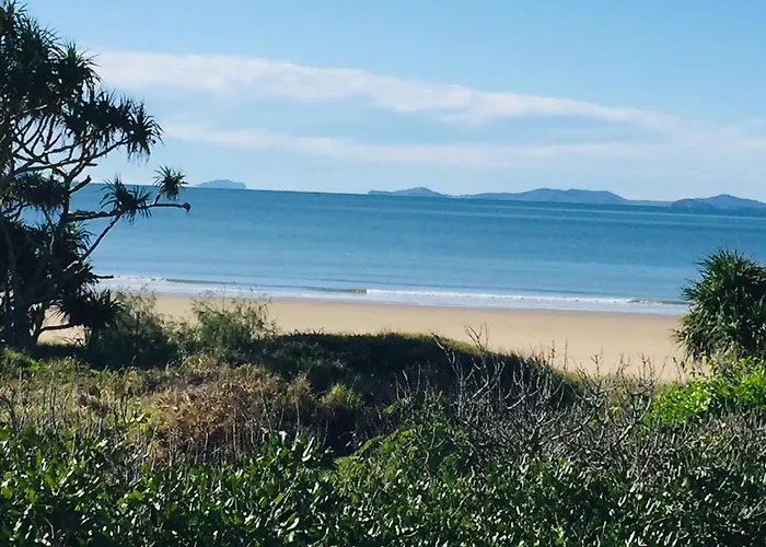 Sandy Toes Yeppoon