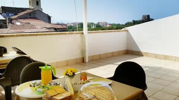 Oz Coastal House Bed & Breakfast Scalea