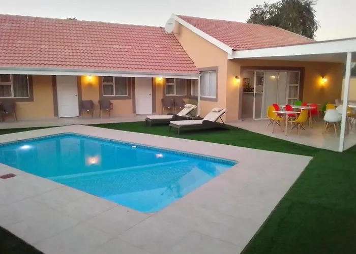 Benoni N12 Hotel