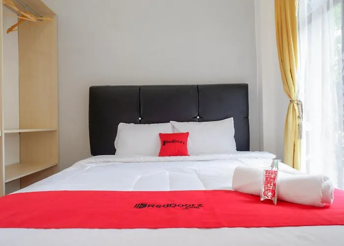 Reddoorz @ Kratonan Solo Hotel