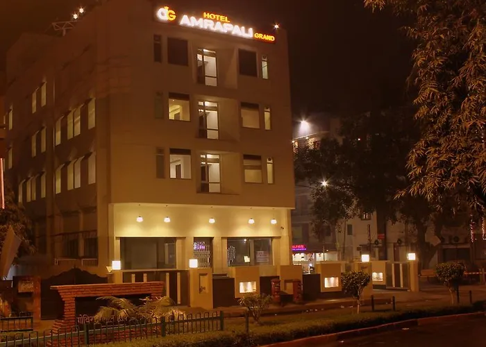 Hotel Amrapali Grand New Delhi