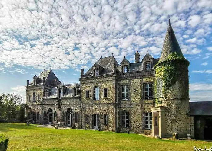 Chateau De Swann Illiers-Combray