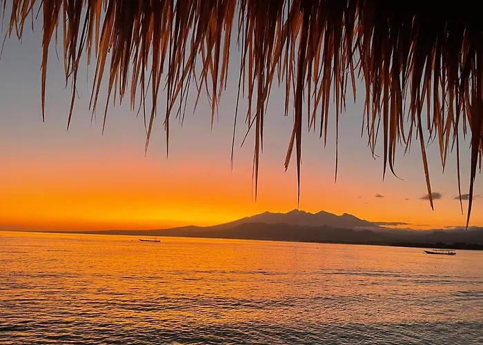 Star Bar And Bungalows Gili Air