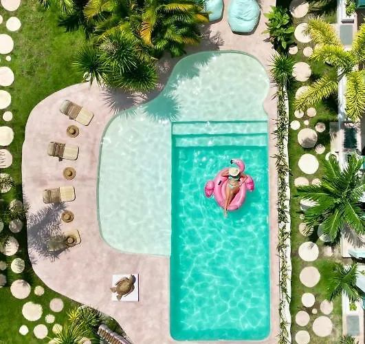 La Isla Bonita Gili Air Hotel