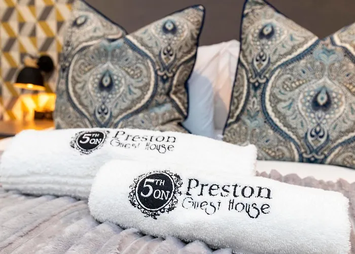 5Th On Preston Guest House East London