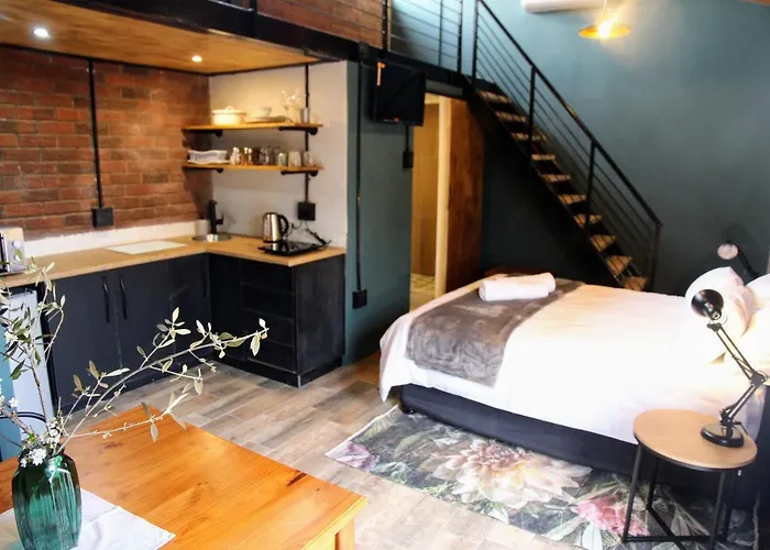 Nini'S Guest Units Hotel Bloemfontein