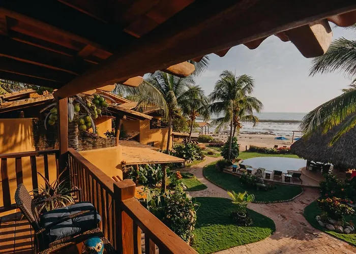 Tres Mujeres Hotel Troncones