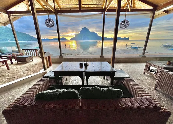 Golden Monkey Beach Hotel El Nido