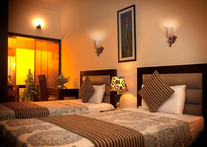 Royal Elegance Hotel Lahore