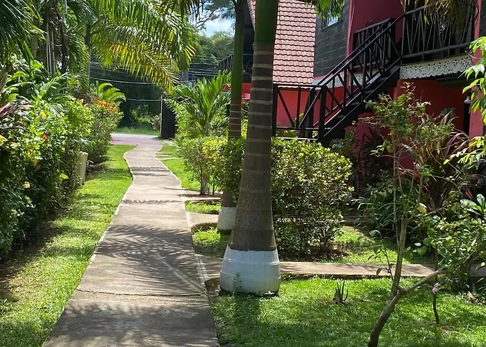 Secret Cabins At Firefly Beach Cottage Negril