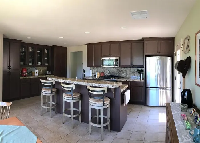 Red Tail Ranch Bed & Breakfast Groveland