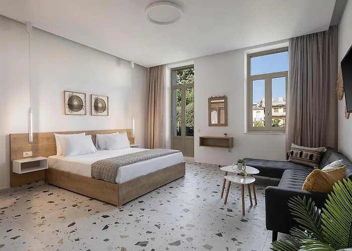 Cretan Berry Kondylaki Hotel Chania 