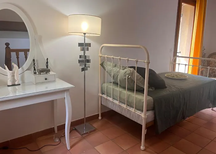 Bed and Breakfast Le Mazet de choubouloute à Saint-Gilles 