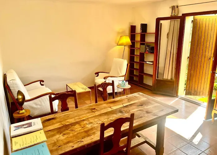 Bed and Breakfast Le Mazet de choubouloute à Saint-Gilles 