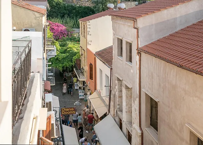 Cretan Berry Kondylaki Hotel Chania 
