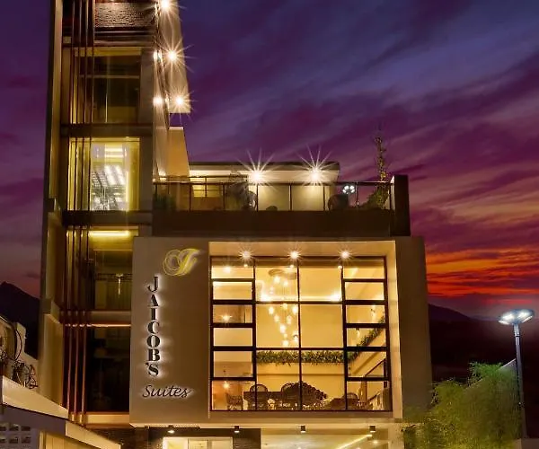 Jai-Cob'S Suites Coron
