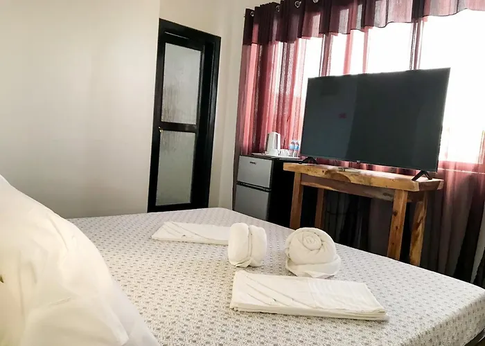 E.I. Suites Siquijor