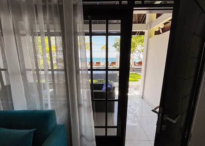 Beach Club Lombok By Bale Solah Senggigi