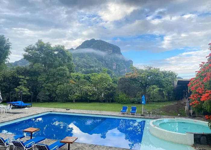 Los Cruxes Tepoztlán