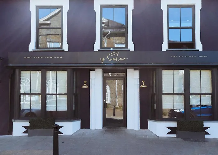 Y Seler Hotel Aberaeron