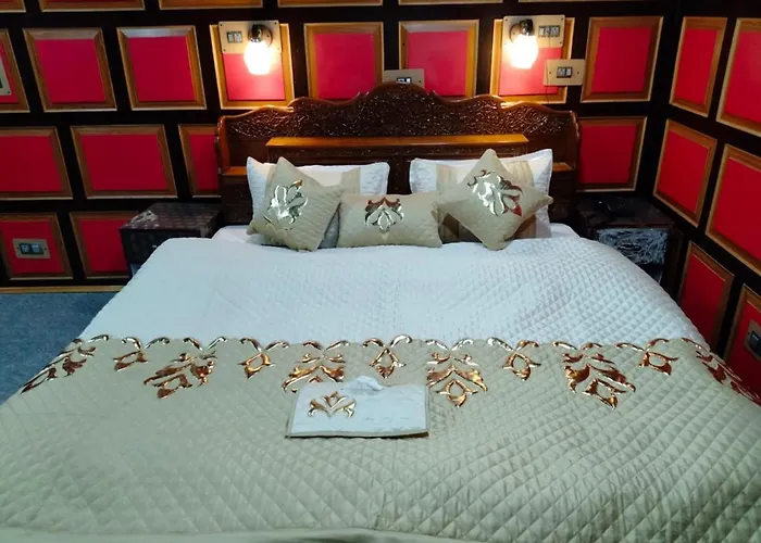 Hotel Mughal India Sonamarg