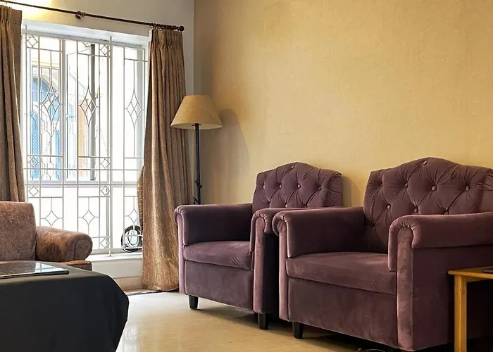 The Aster Homestay - Bedrooms & Apartments Kolkata