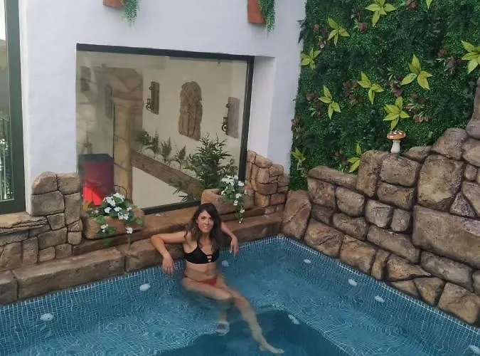 Hotel El MANANTIAL Zahara De La Sierra