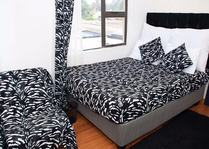 Selina Airport Lodge #Emzini Kempton Park