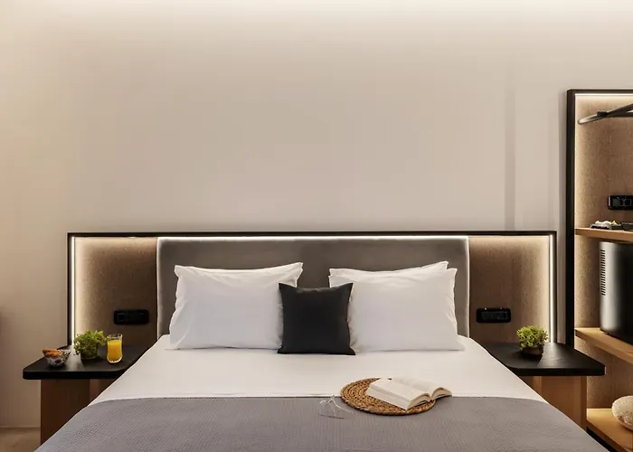 Chora Suites By Premium Key Skiathos-Stadt